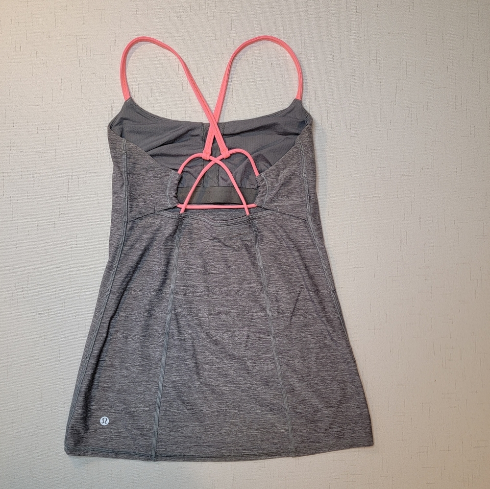Lululemon 5pc Tank Top Built In Bra Bundle - Picture 3 of 12